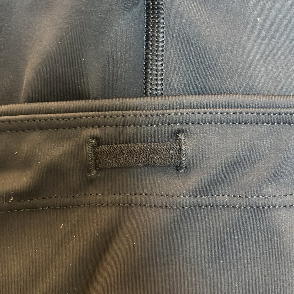 Athleta Ultimate 3” Biker Short - Picture 6 of 6